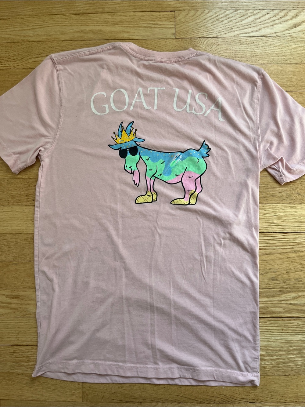 GOAT USA Pink Graphic Tee with Colorful Goat Print Unisex Size S